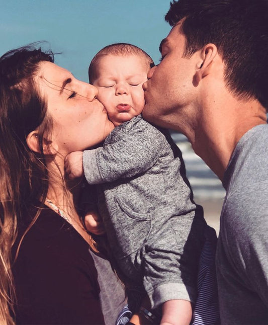 Entdecke die Vorteile der Babieboo Baby Hüfttrage für Eltern und Babys!